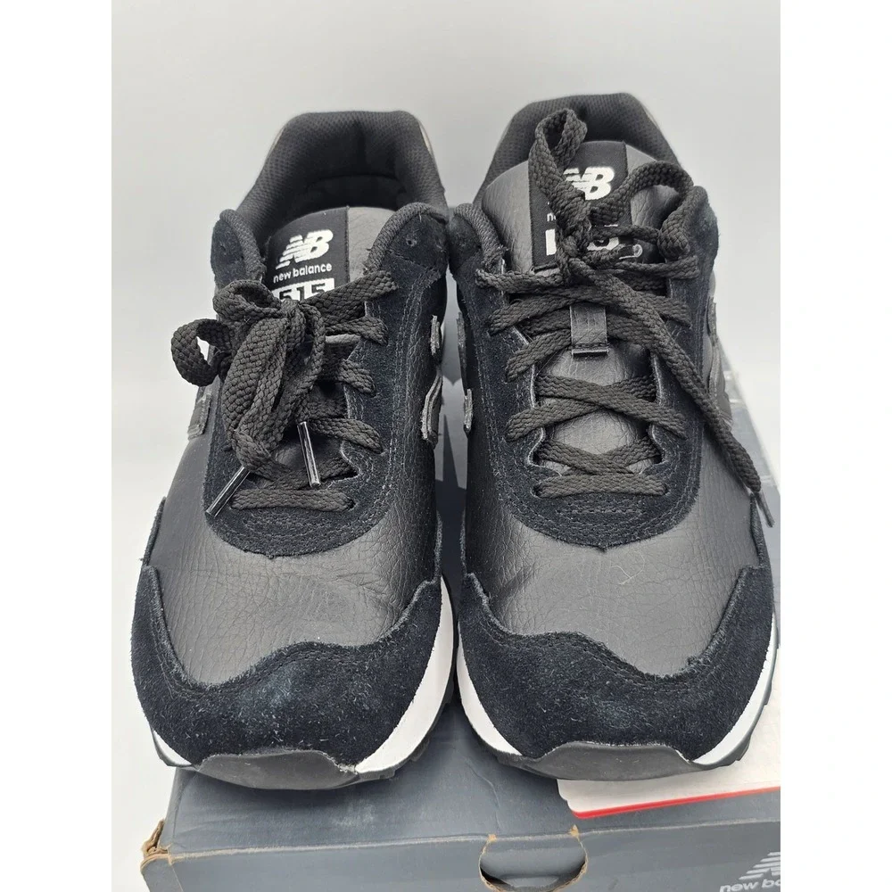 New Balance® Women's 8 M Classics 515 v3 Running Shoes in Black/White - Used -VG